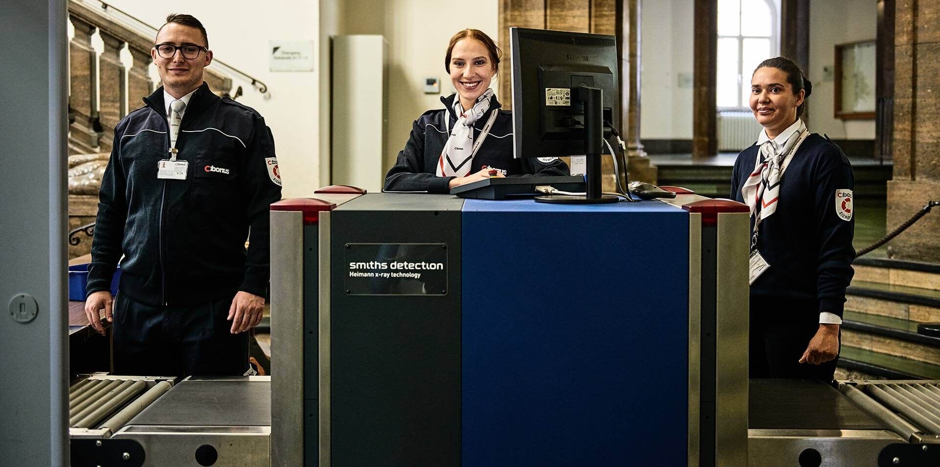 Security Berlin Zugangskontrolle Behörden